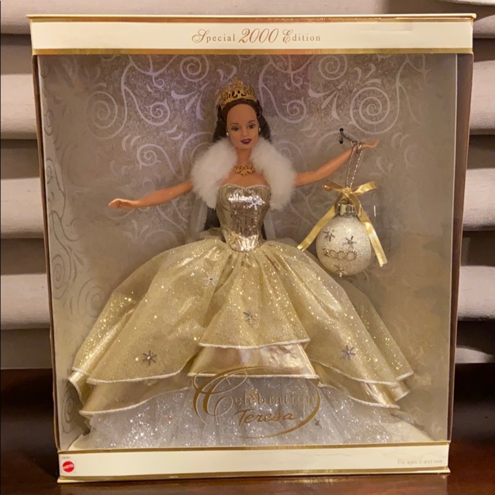 CELEBRATION TERESA SPECIAL 2000 EDITION BARBIE